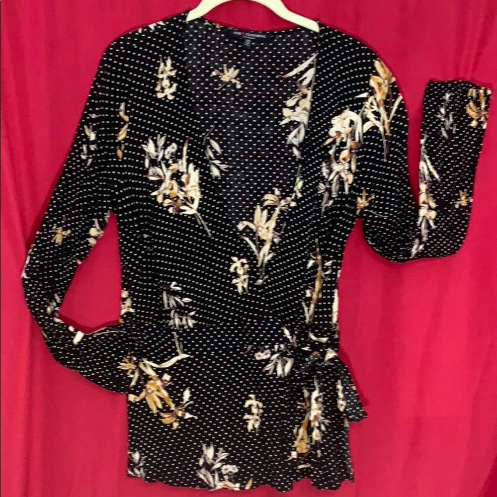 One Clothing Wrap Top Size M